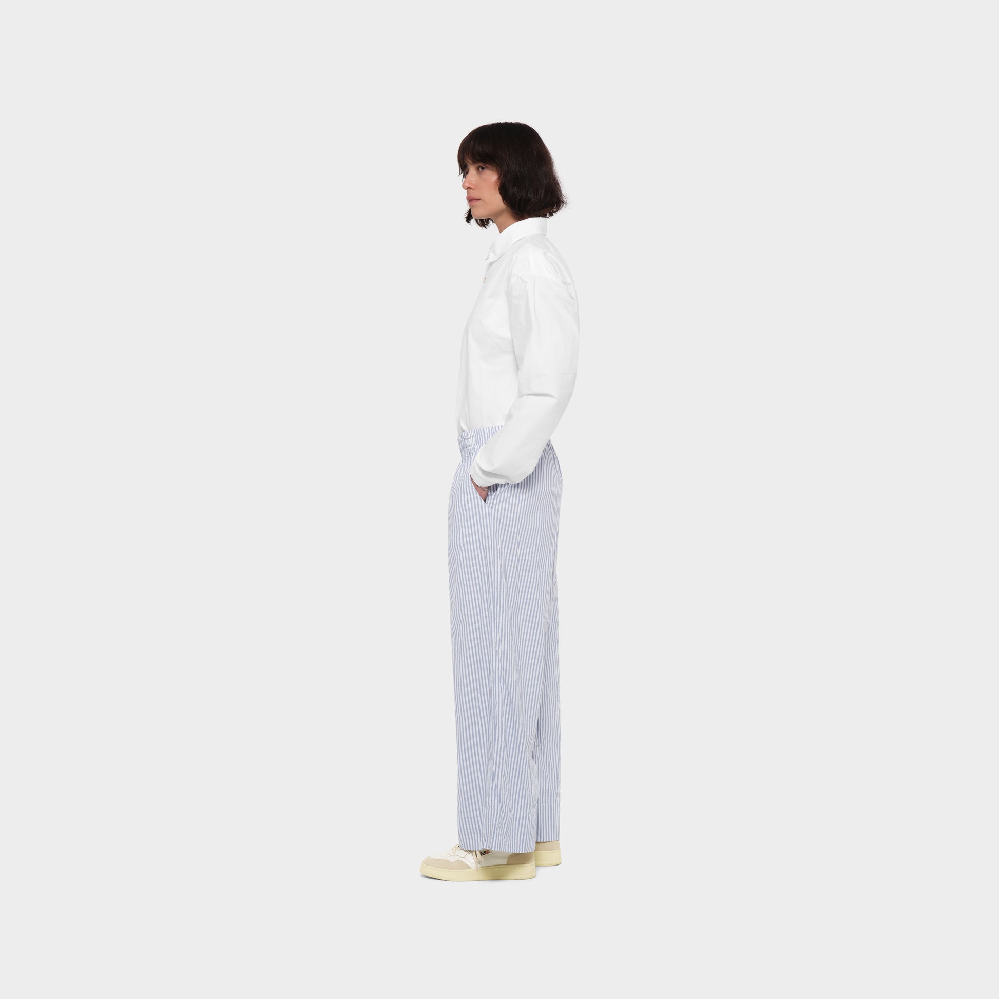 OMEN Hose Helen Amadeus Barre am model