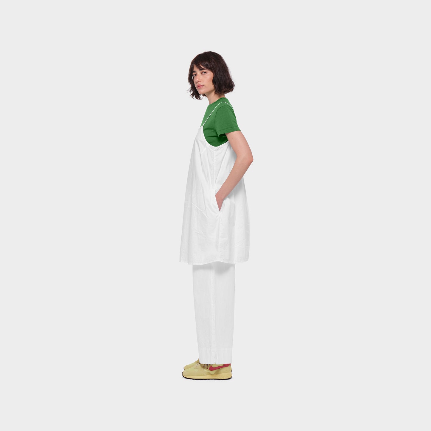 OMEN Kleid Jasmina Bombardiere am model
