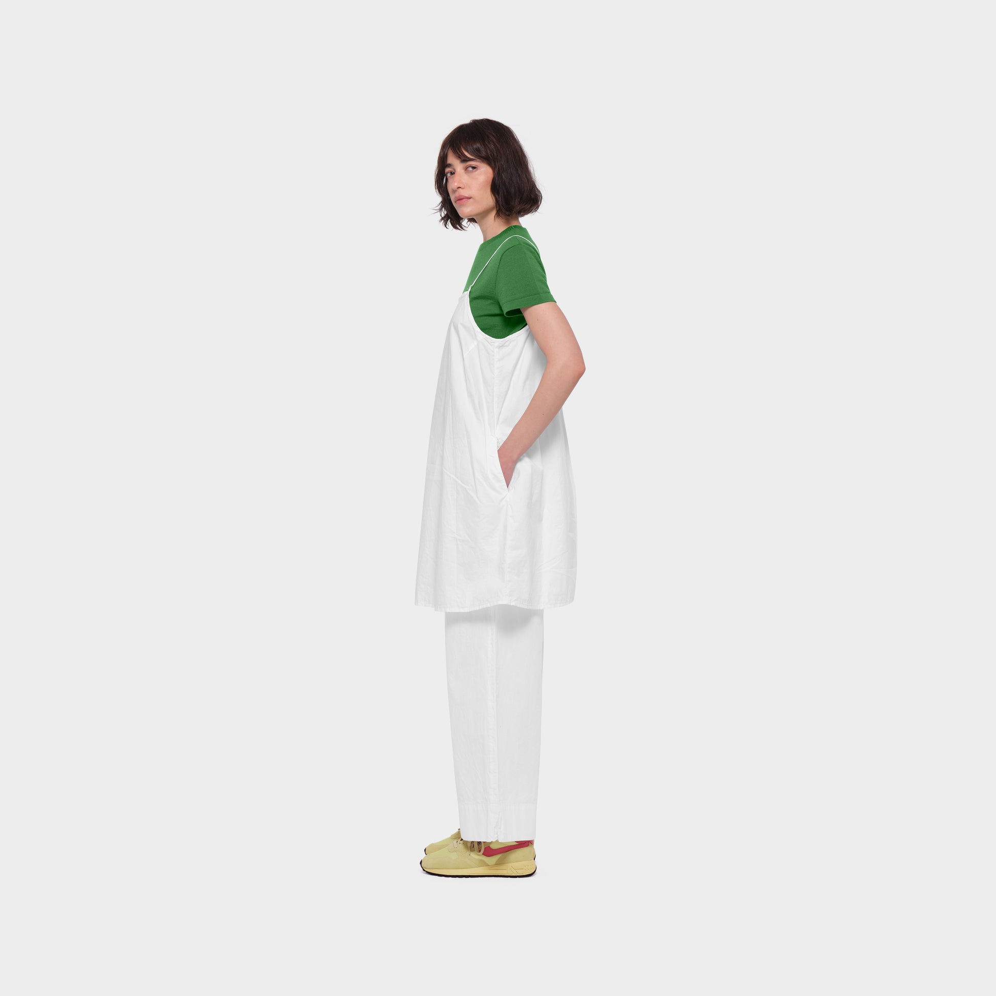 OMEN Kleid Jasmina Bombardiere am model