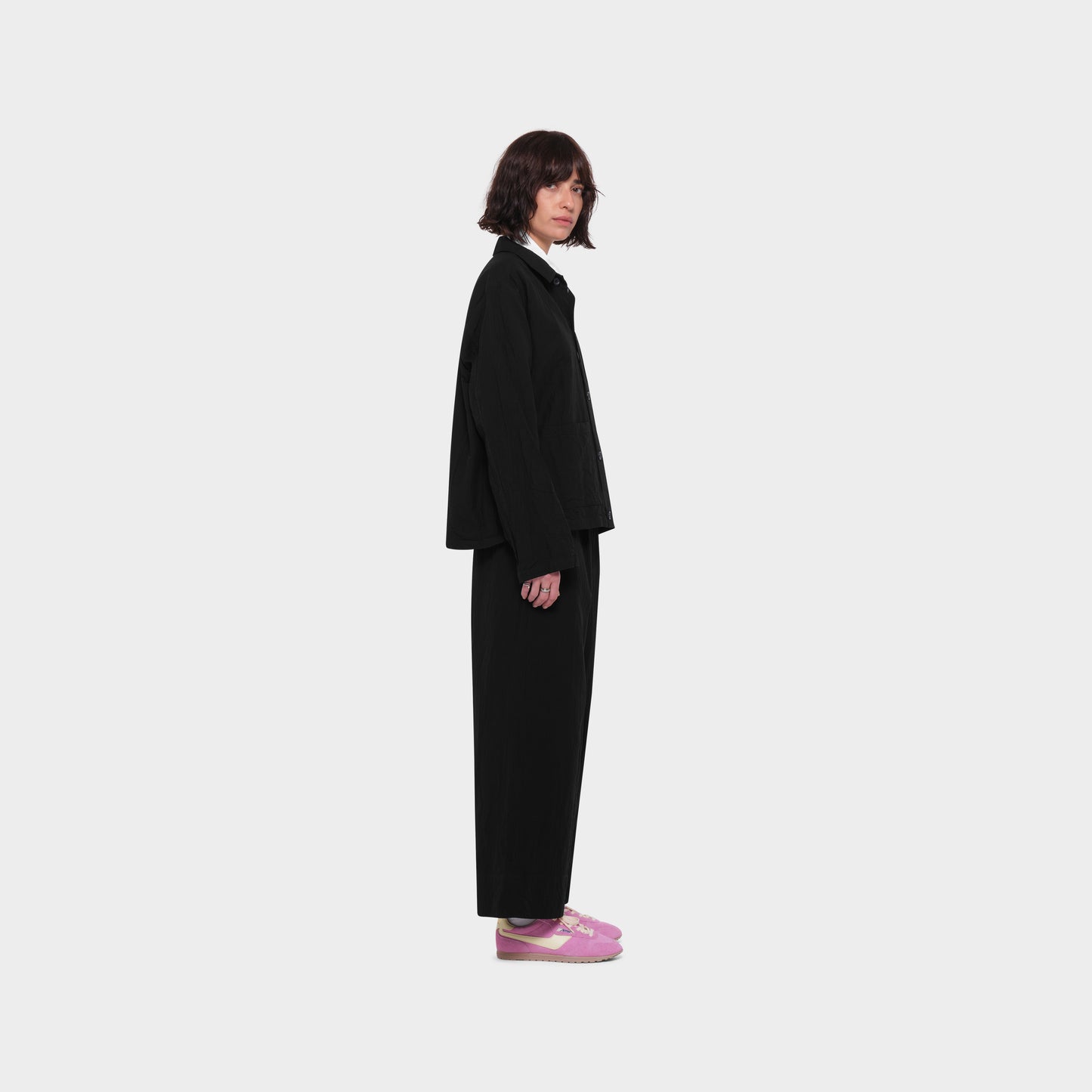 OMEN Sakko Kaja Claque am model