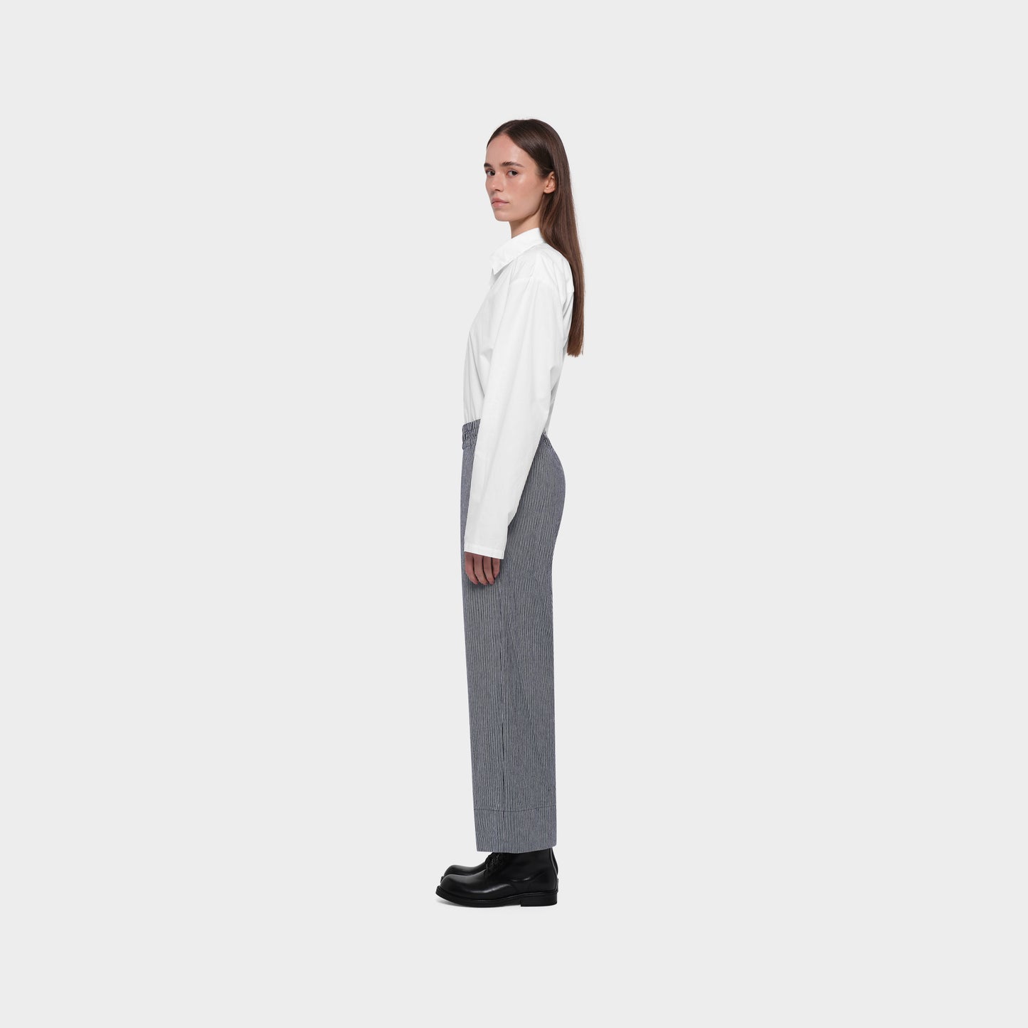 OMEN Hose Helen Chopin am model