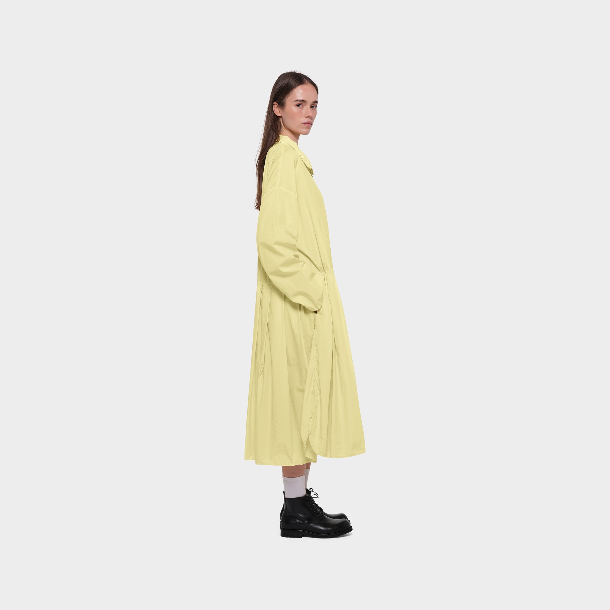 OMEN Kleid Königspudel Super Piu am model