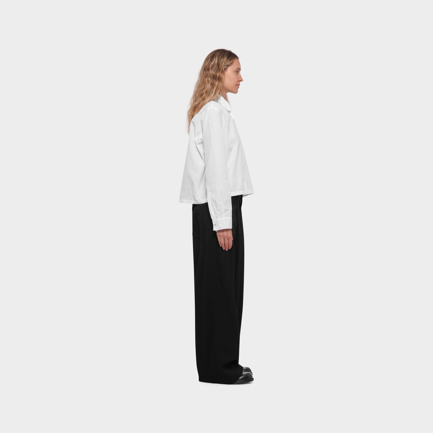 OMEN Hose Vienna Olivi am model