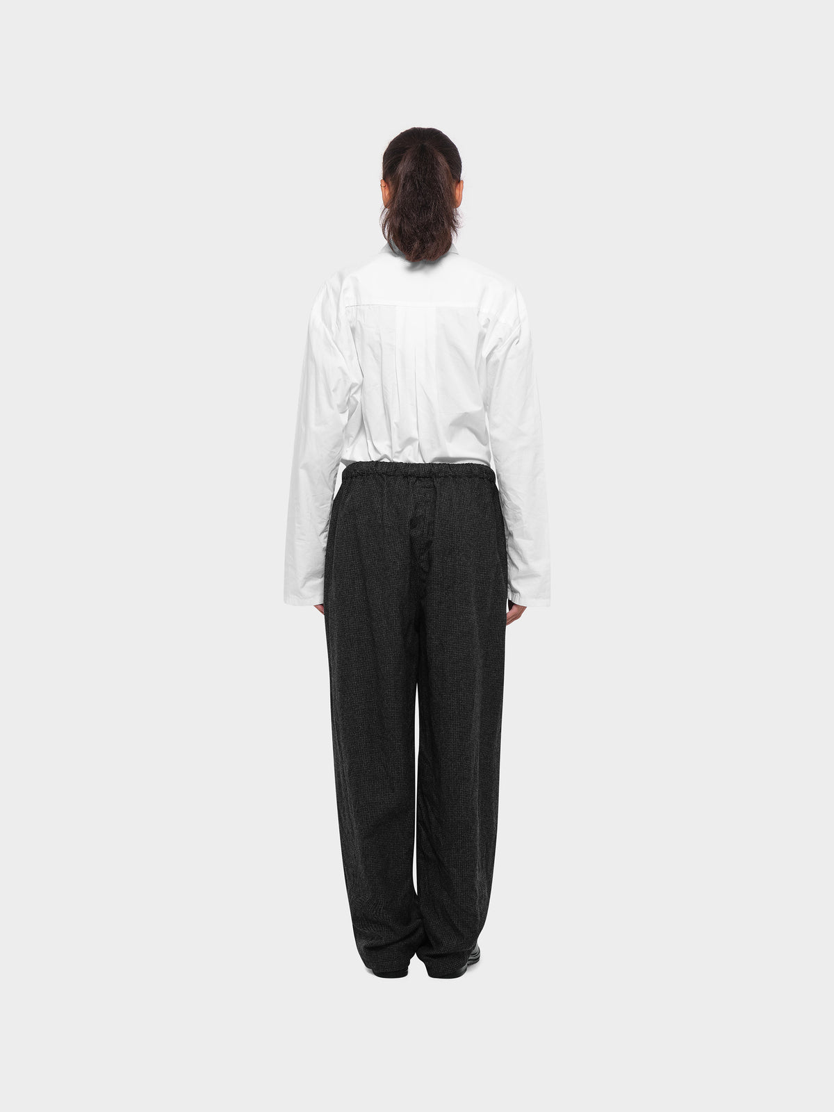 OMEN Hose Feodora Redpath am model