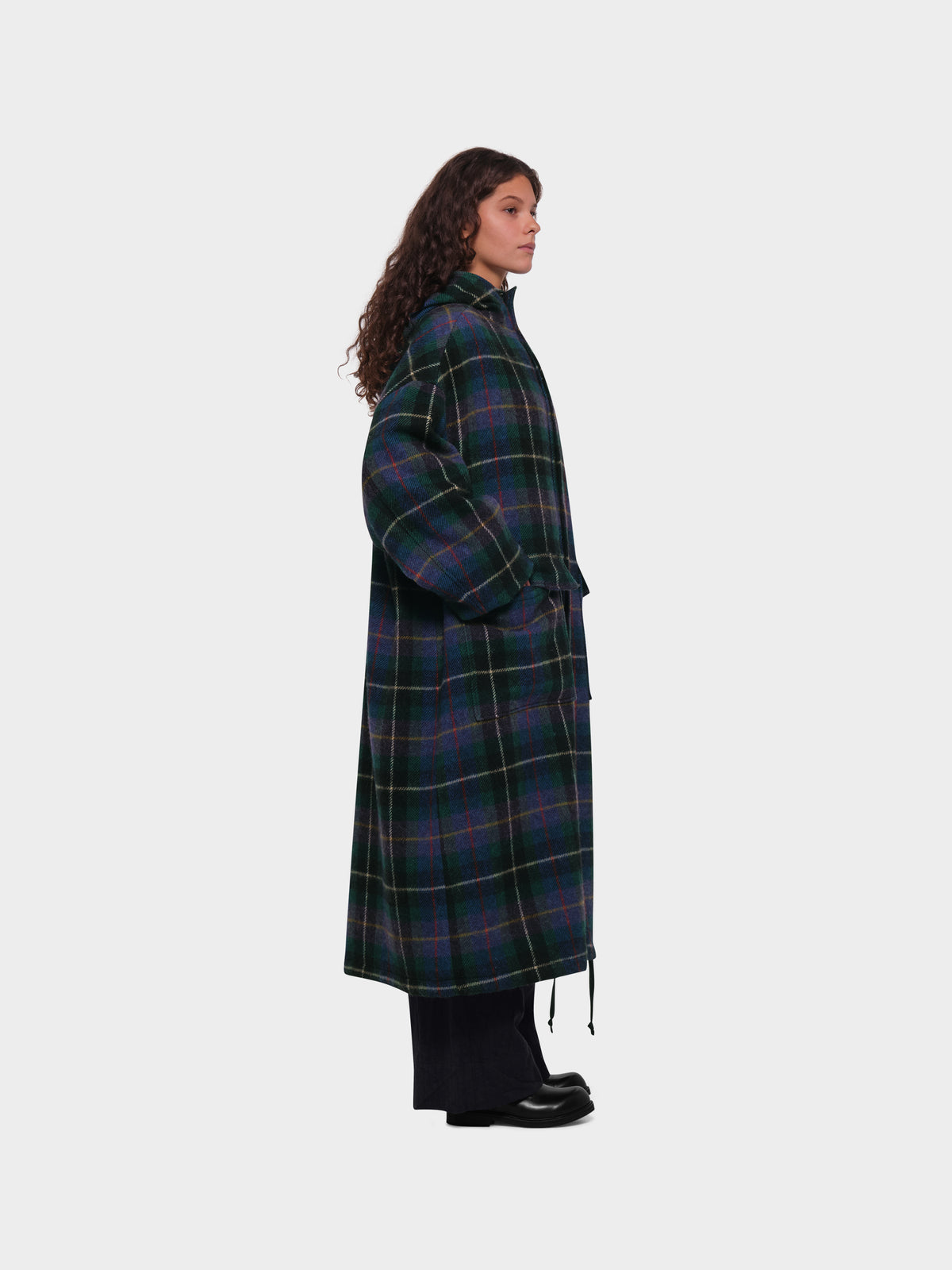 OMEN Mantel Aurora 916 am model