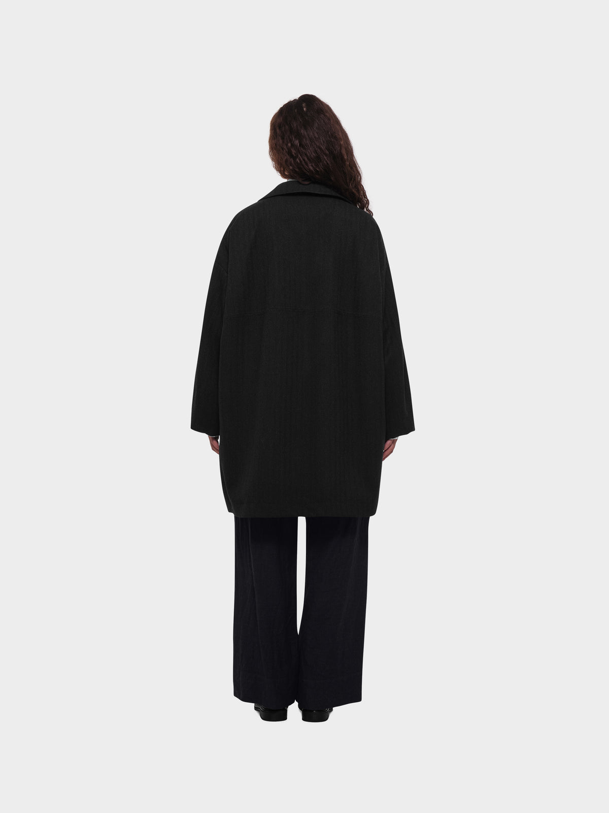 OMEN Mantel Sascha NDRD am model