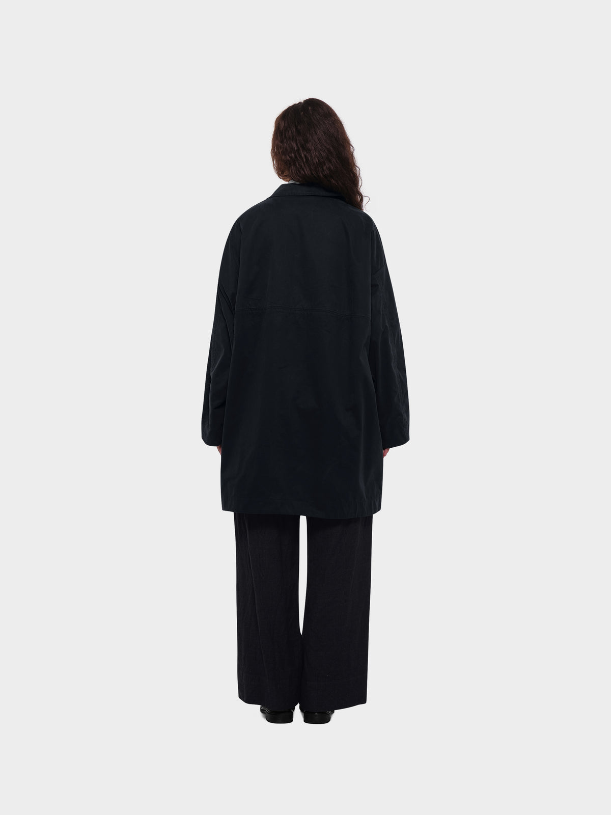 OMEN Mantel Sascha Damon am model