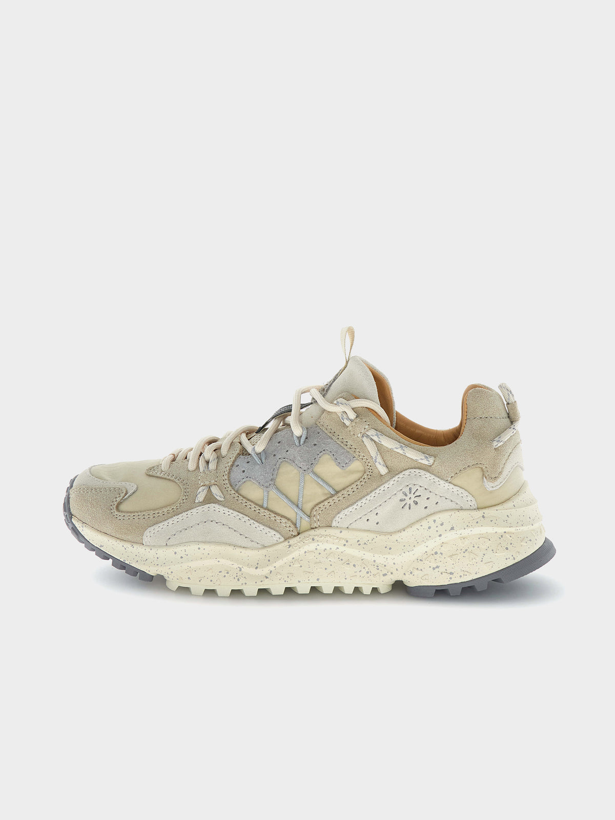 Flower Mountain Sneaker Yamabushi Uni Cow Suede in Farbe taupe_beige