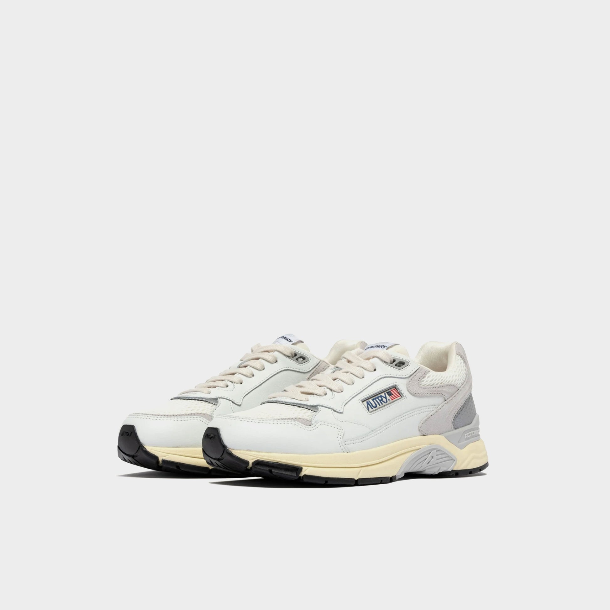 Autry Hyperway Low M HC01 in Farbe white_grey