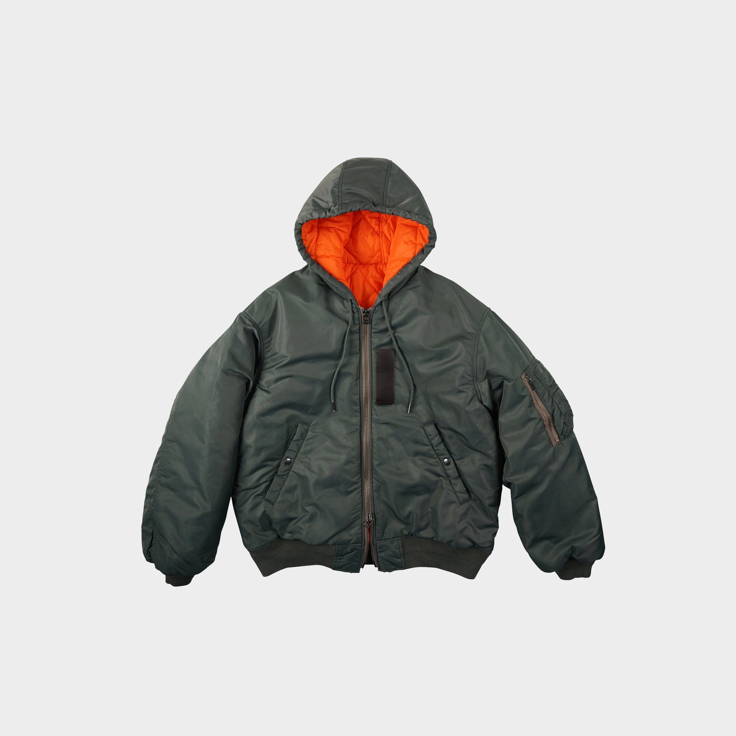 Frizmworks Active MA-1 Hooded Parka in Farbe olive