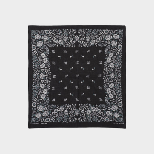 Bandana Churchill Garden Big