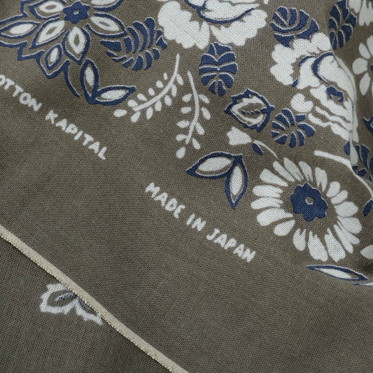 Bandana Churchill Garden Big