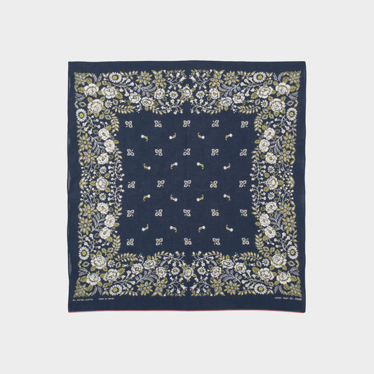 Bandana Churchill Garden Big