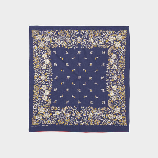 Bandana Churchill Garden Big