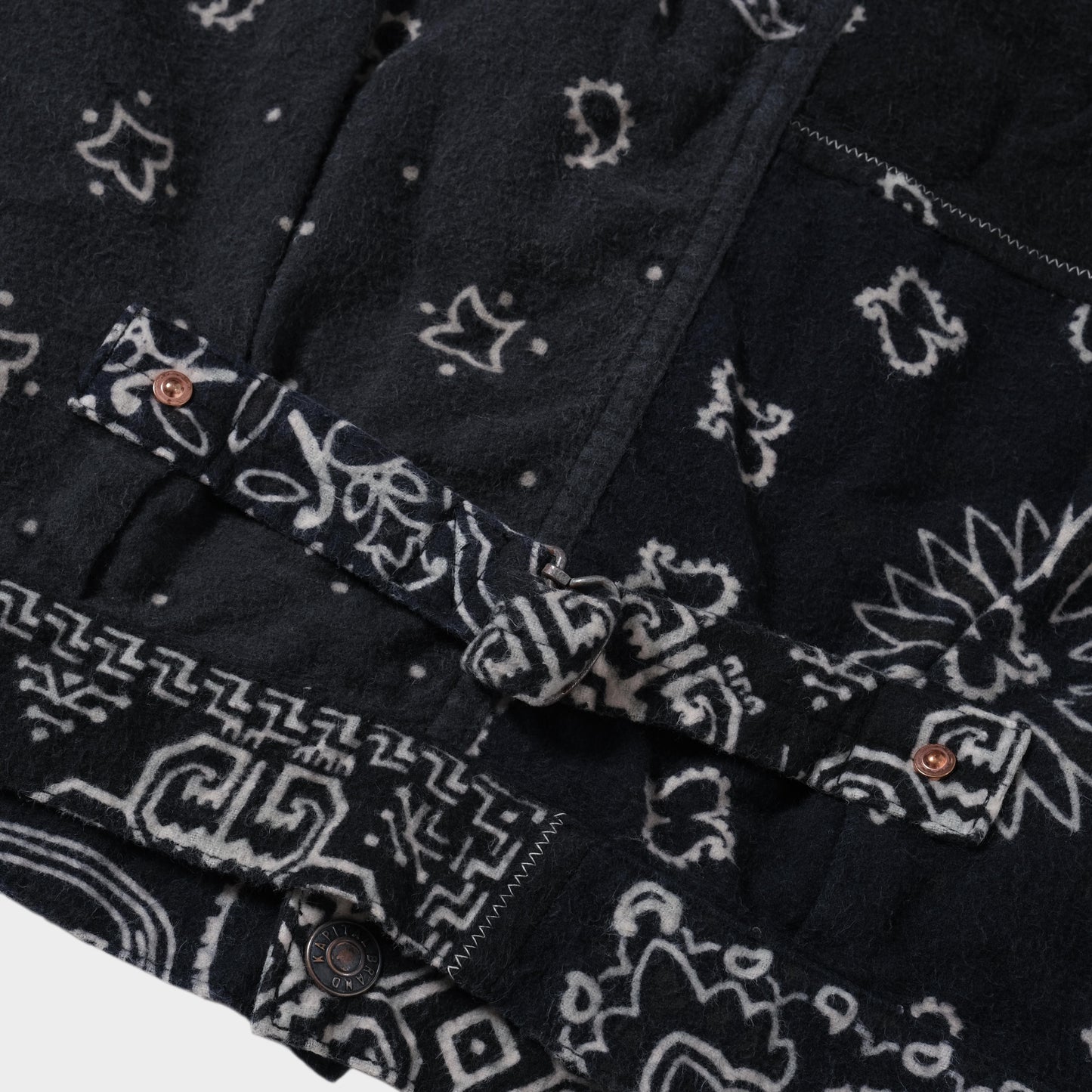 Kapital Flannel Reversible Bandana Print Jacket in Farbe black_khaki