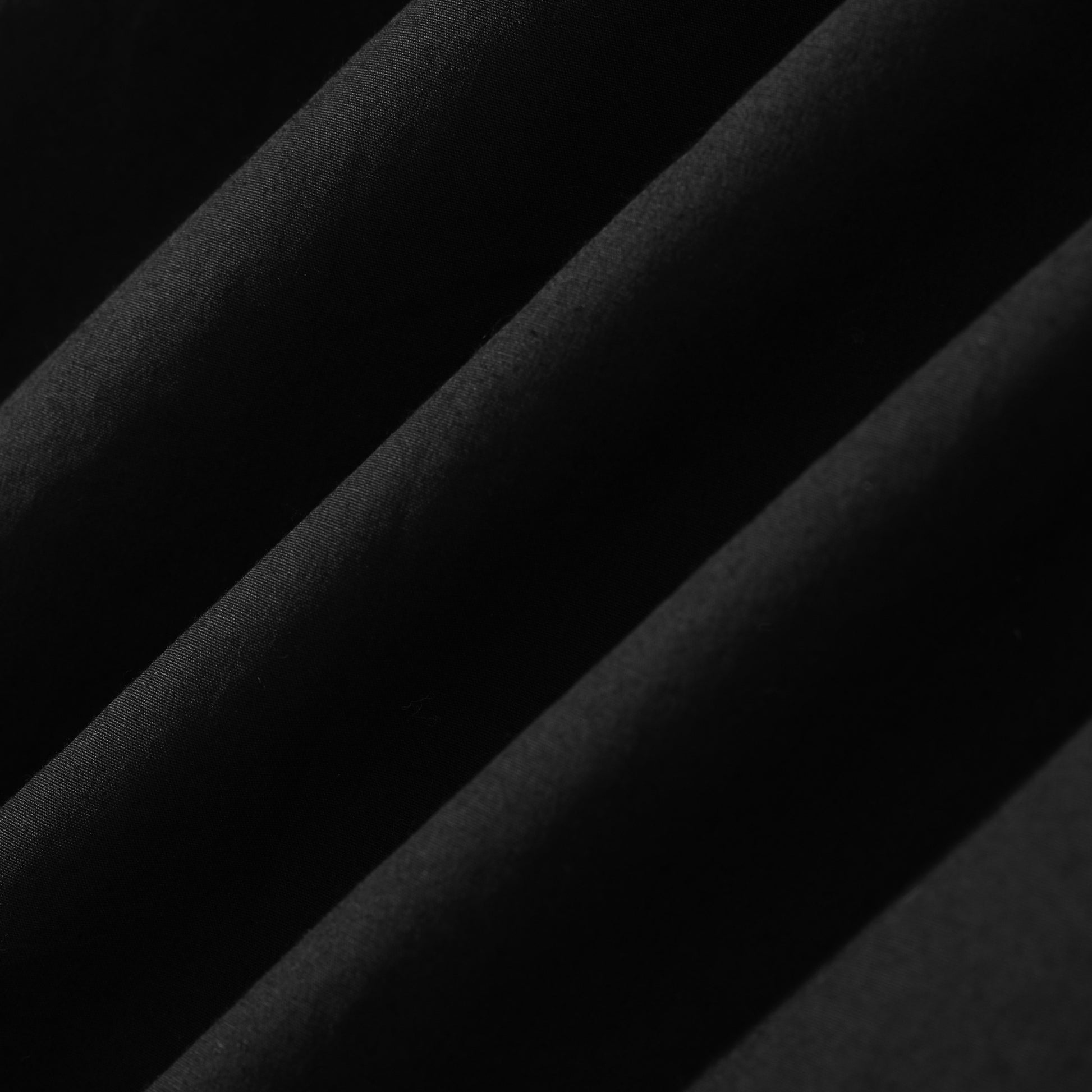 Kunoichi Celine Woven in Farbe schwarz