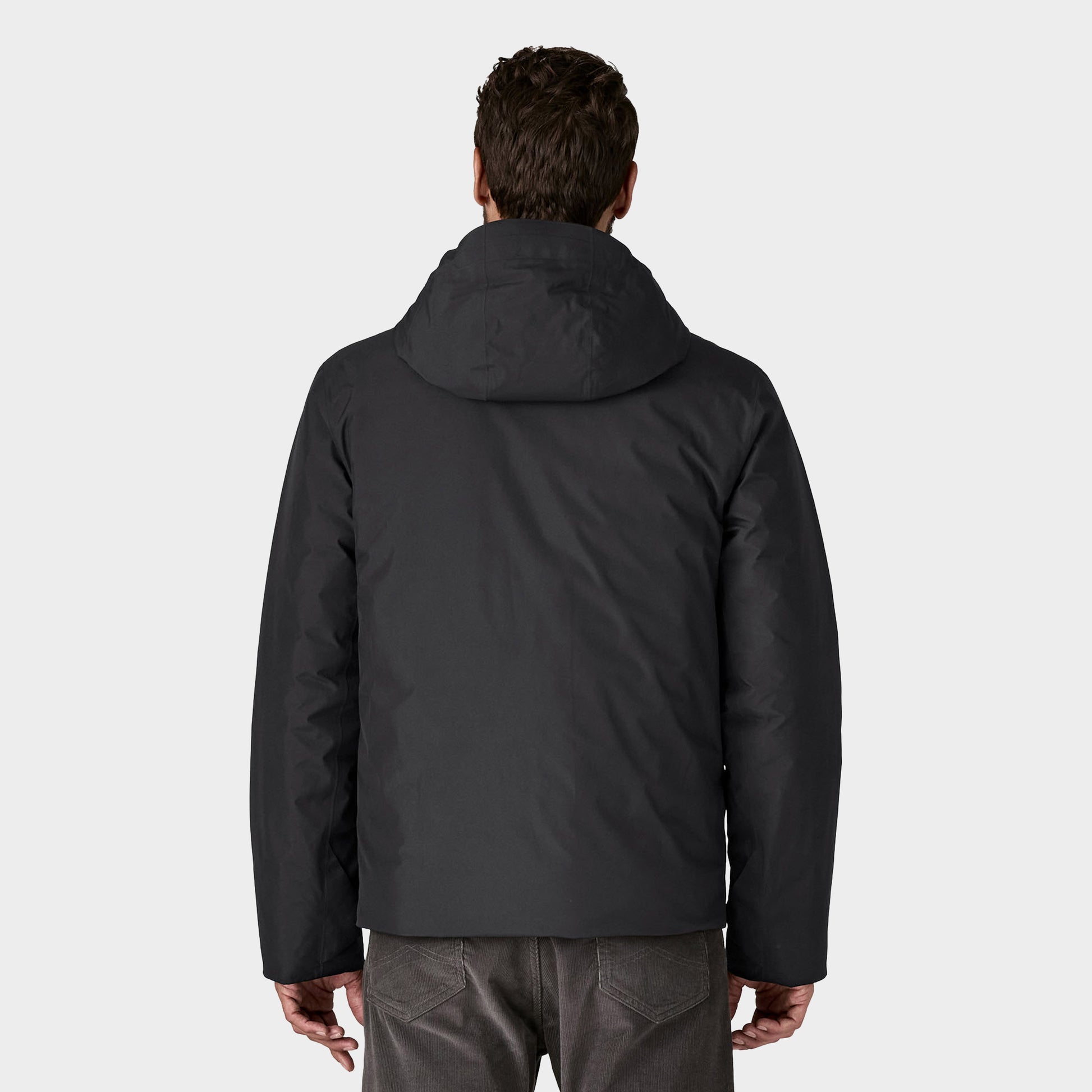 Patagonia M's Lightweight Stormshadow Jacket am model
