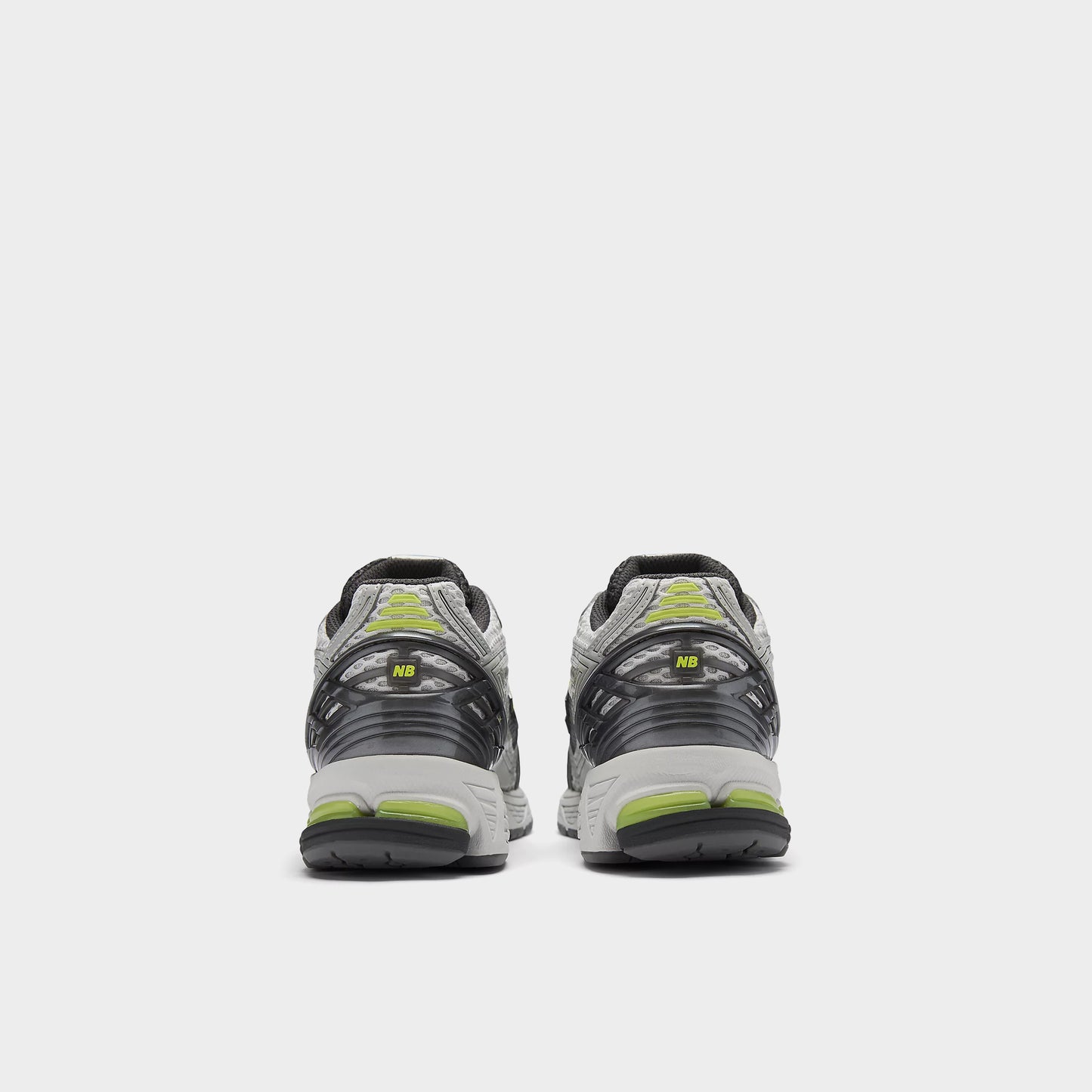 New Balance U1906R 52H in Farbe light_silver_metallic_alkaline_green