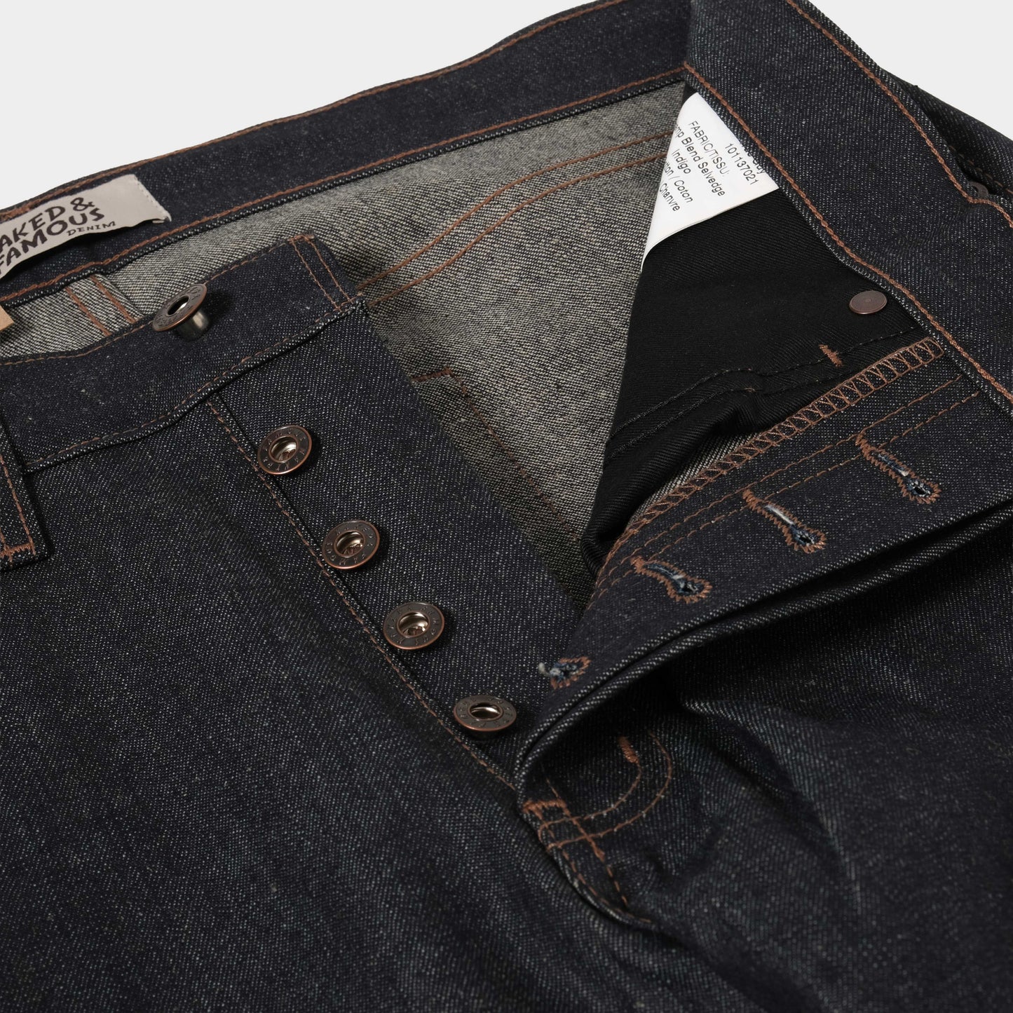 Naked and Famous True Guy - Hemp Blend Selvedge in Farbe indigo