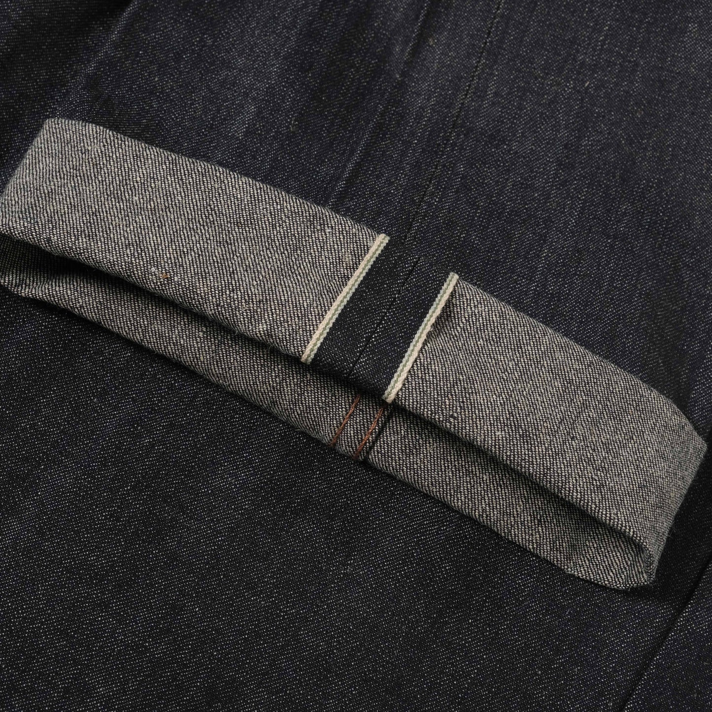 Naked and Famous True Guy - Hemp Blend Selvedge in Farbe indigo