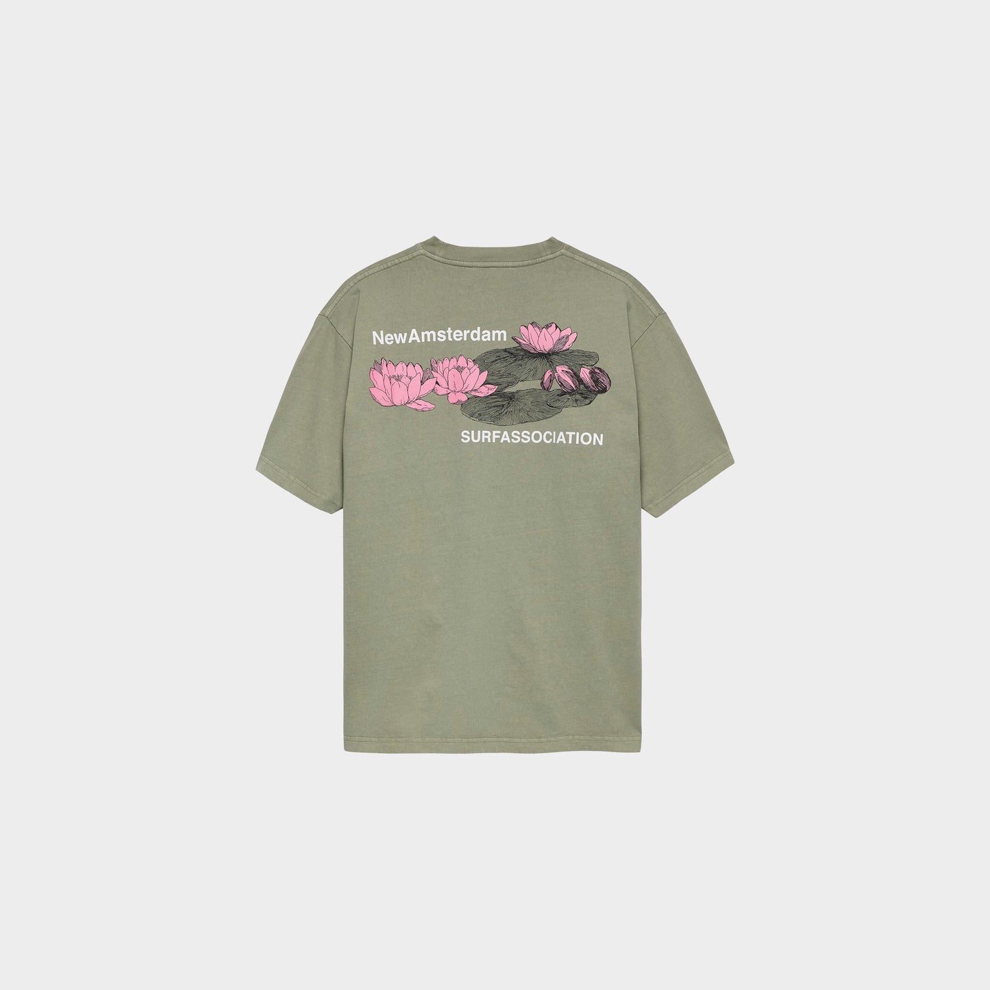 New Amsterdam Surf Association Lilies Tee in Farbe sea_grass