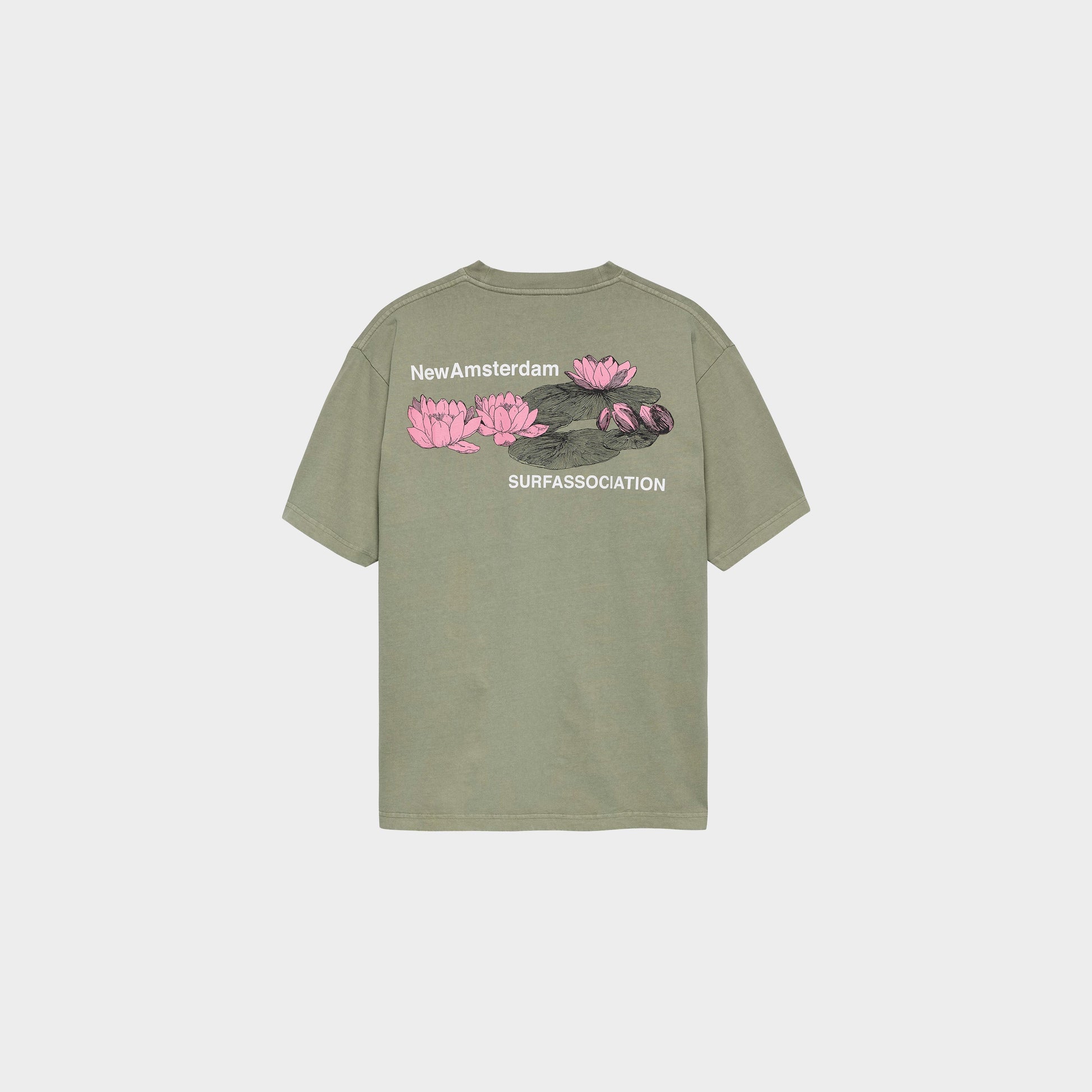 New Amsterdam Surf Association Lilies Tee in Farbe sea_grass
