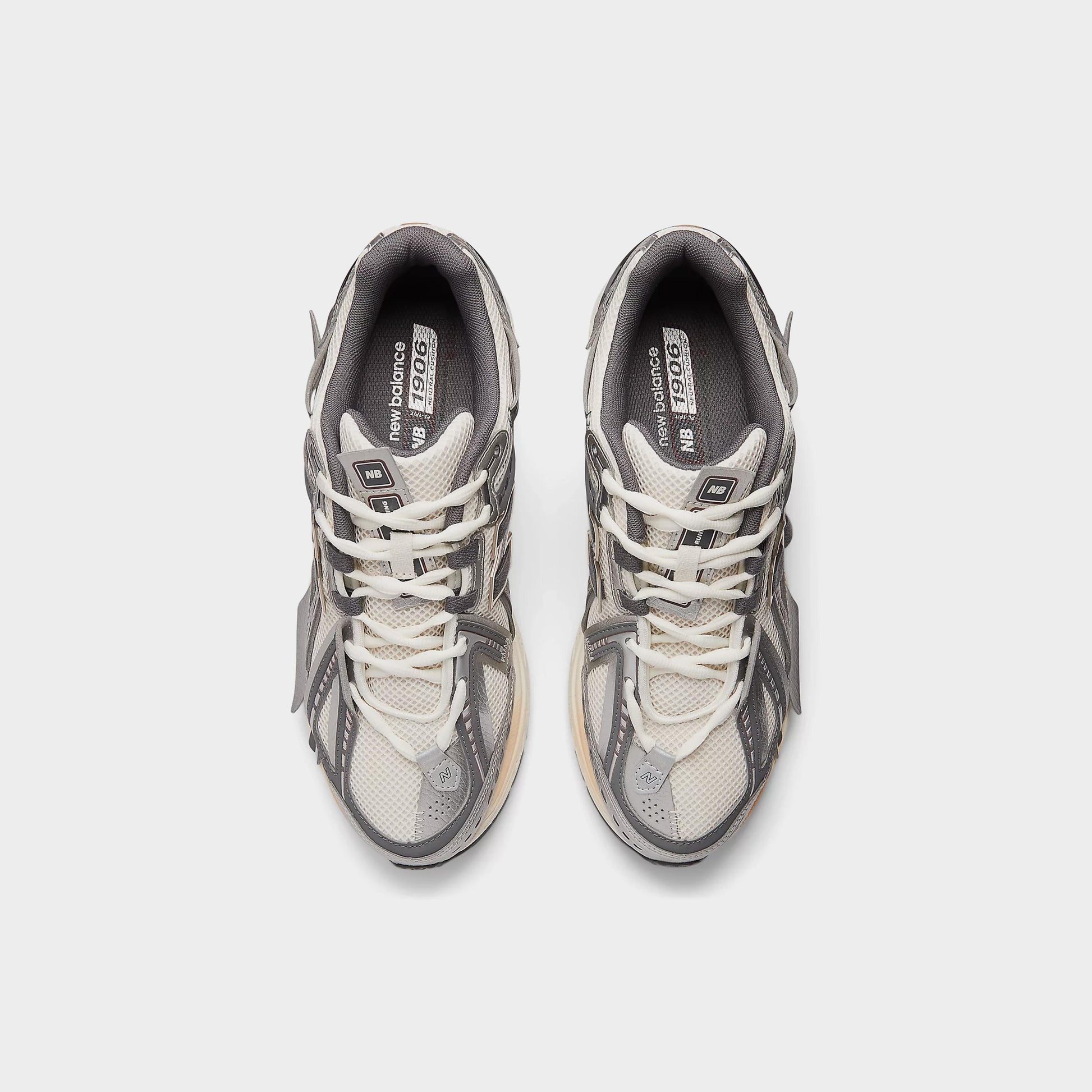 New Balance M1906 AD in Farbe silver_metallic_castlerock