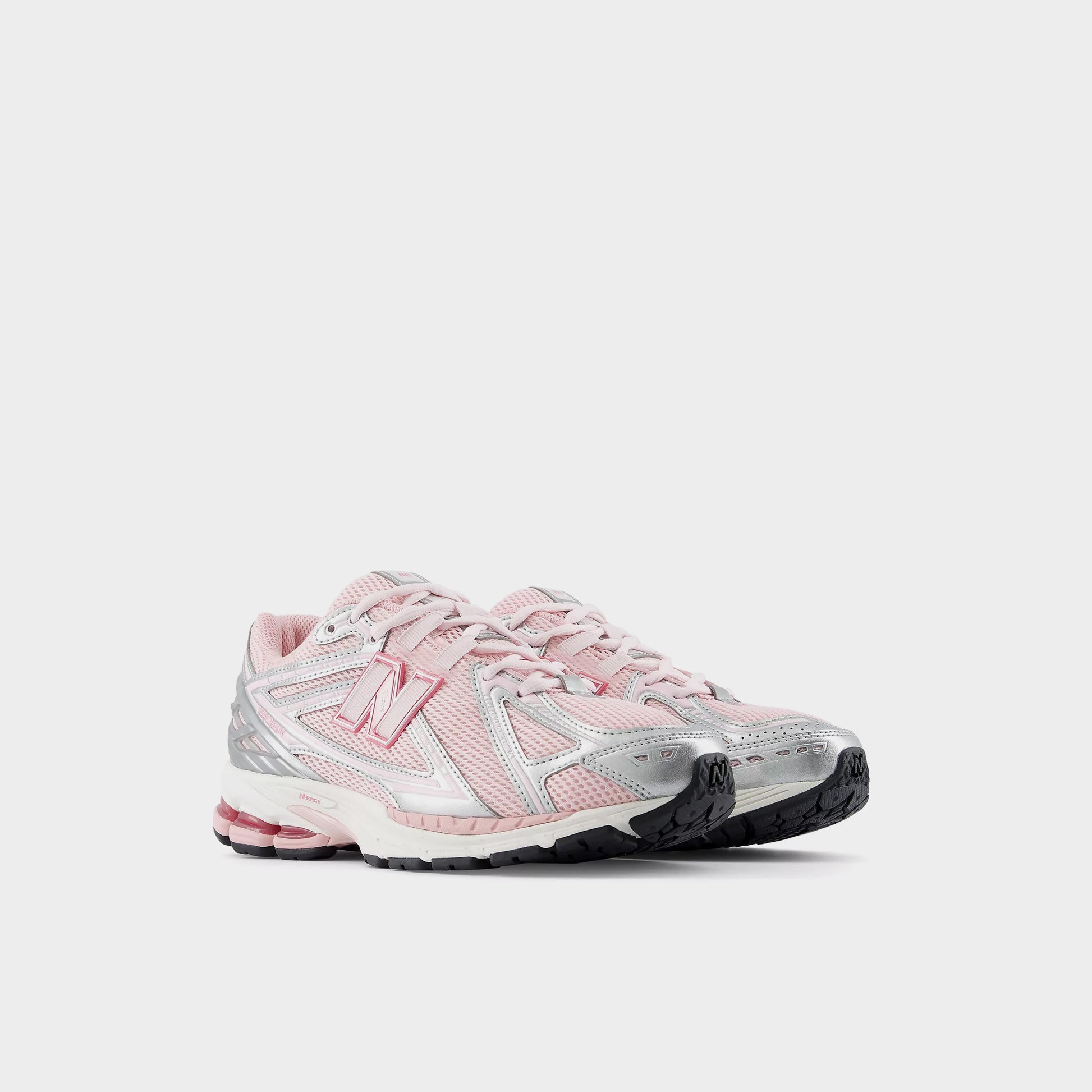 New Balance U1906 3FT in Farbe pink_chalk_silver_metallic