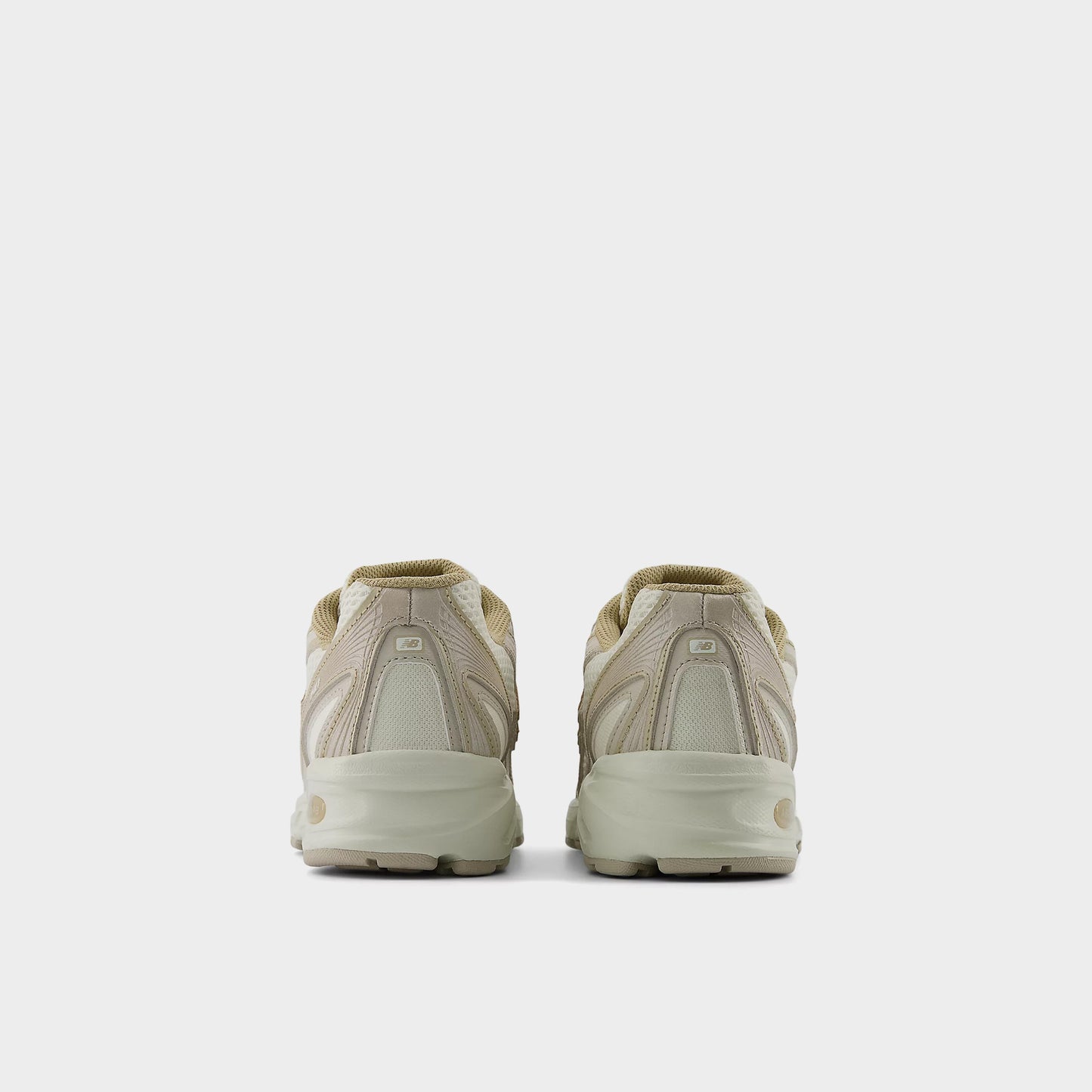 New Balance U740 IN2 in Farbe incense_angora_timberwolf