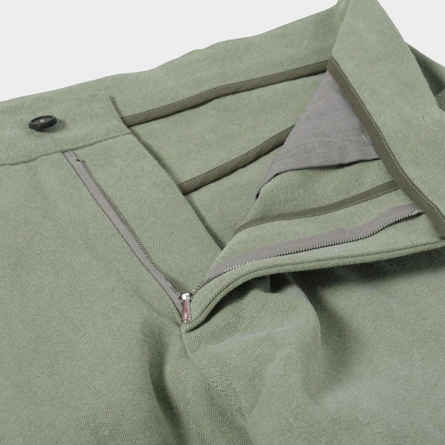 OMEN Hose Tool Guinea in Farbe matcha