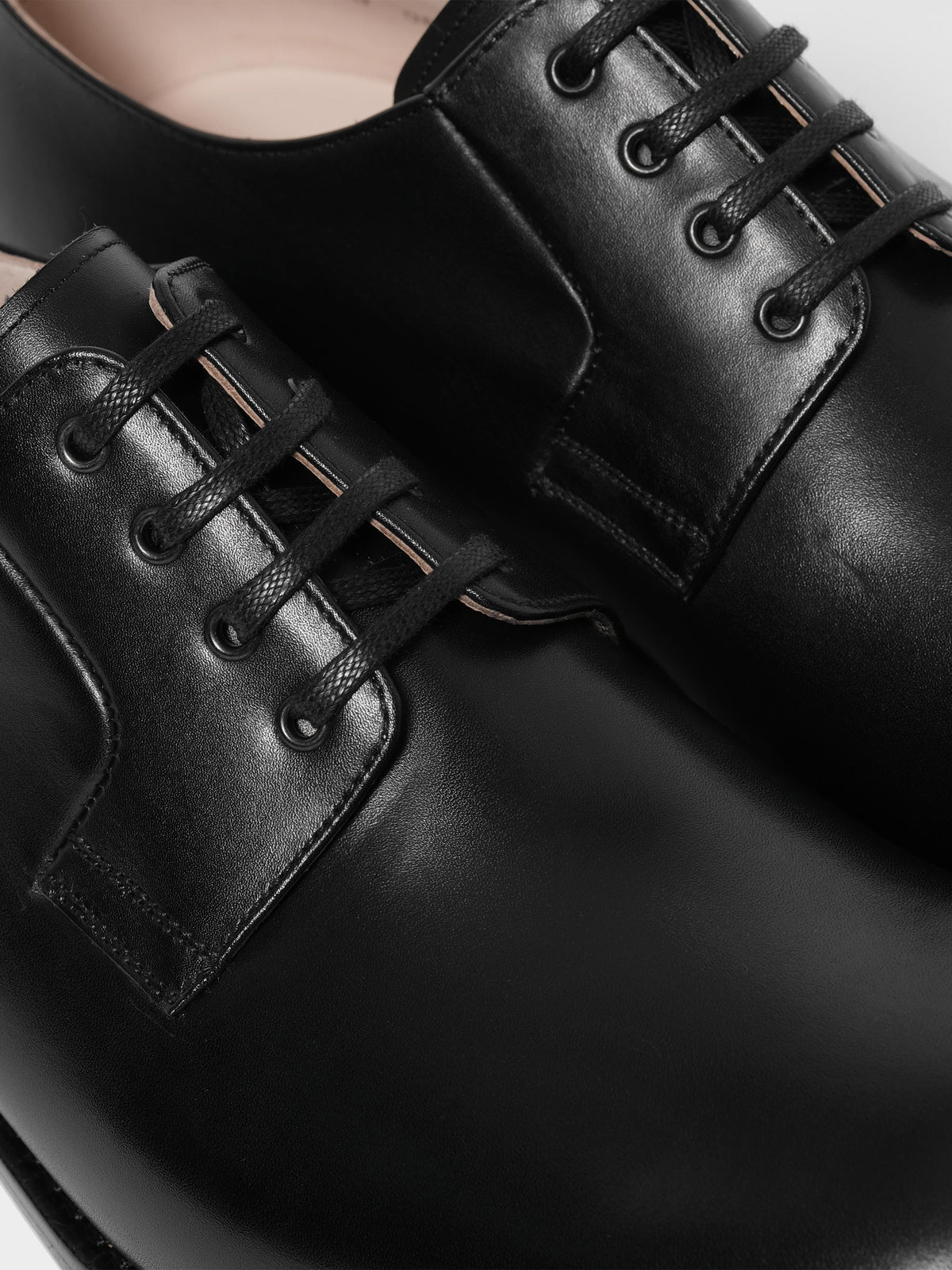 OMEN Leder Schuh ME703 in Farbe negro