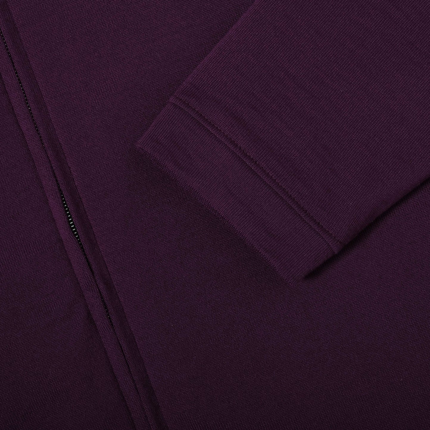 OMEN Strickjacke Bond Athena in Farbe grape