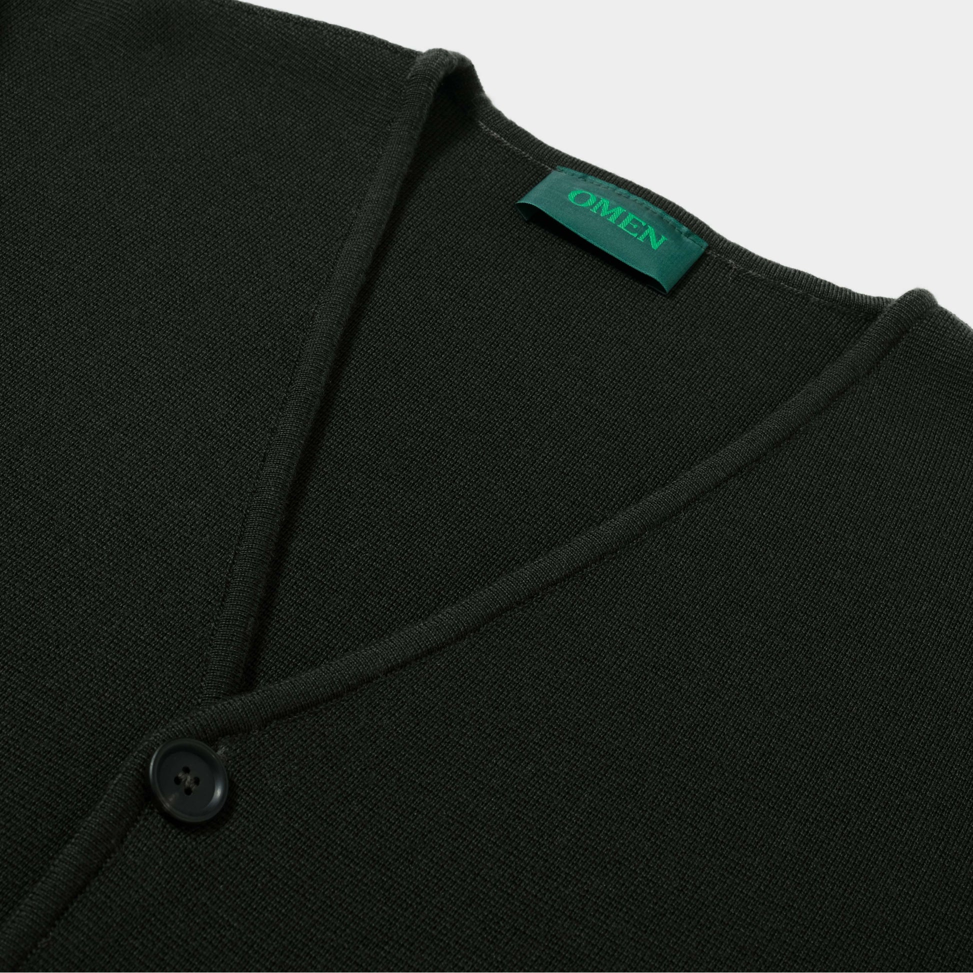 OMEN Strickjacke Paul PS in Farbe forest