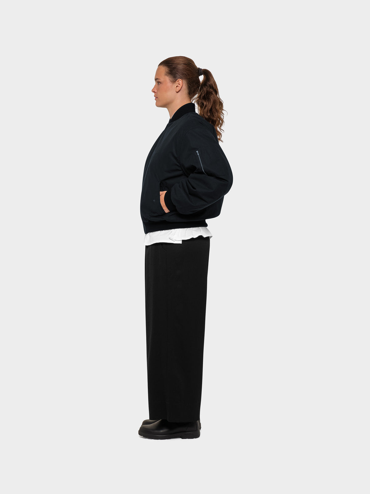 OMEN Jacke Joy Eta Proof Steppfutter am model