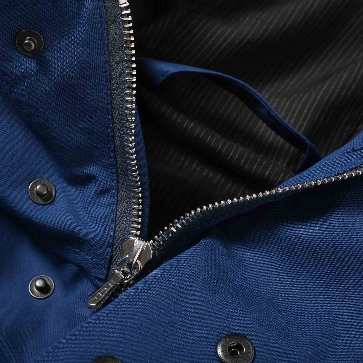 OMEN Jacke Megumi Eta Proof in Farbe royalblau