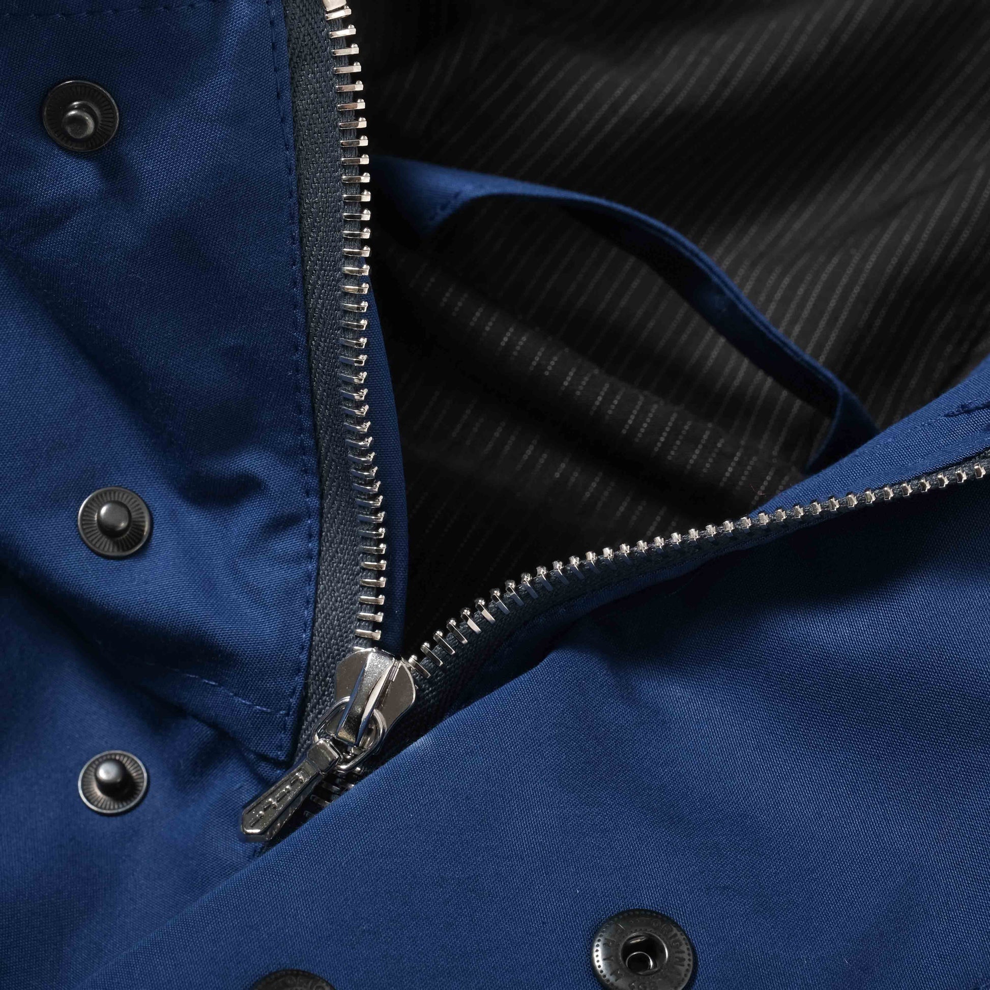 OMEN Jacke Megumi Eta Proof in Farbe royalblau