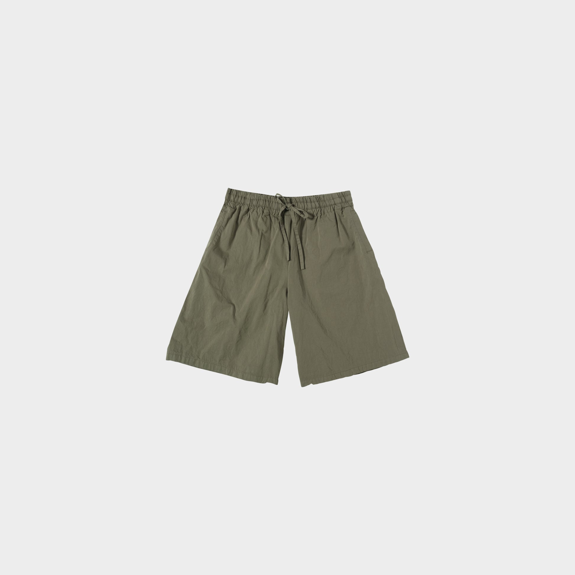 OMEN Shorts Stella Manny in Farbe kitt