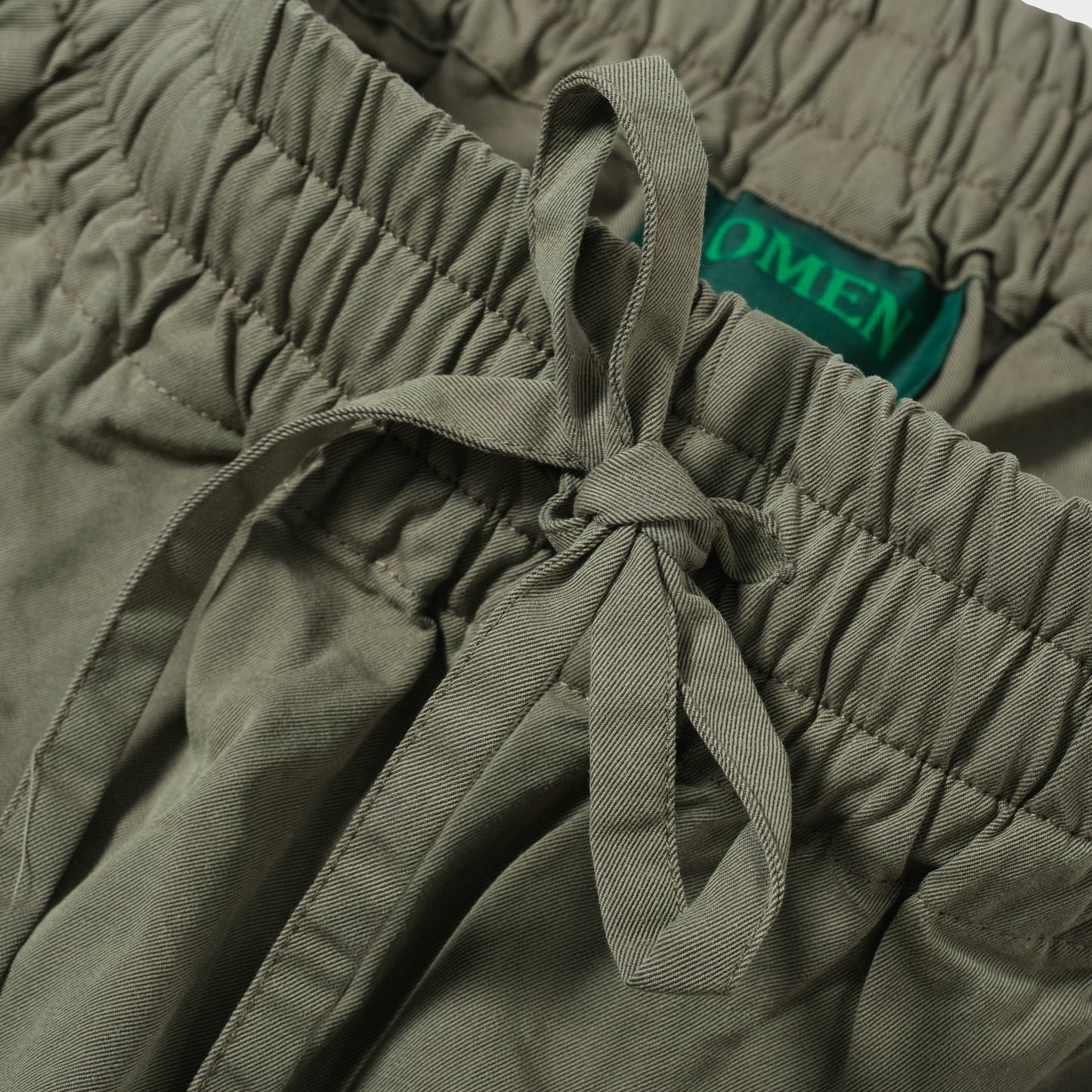 OMEN Shorts Stella Manny in Farbe kitt