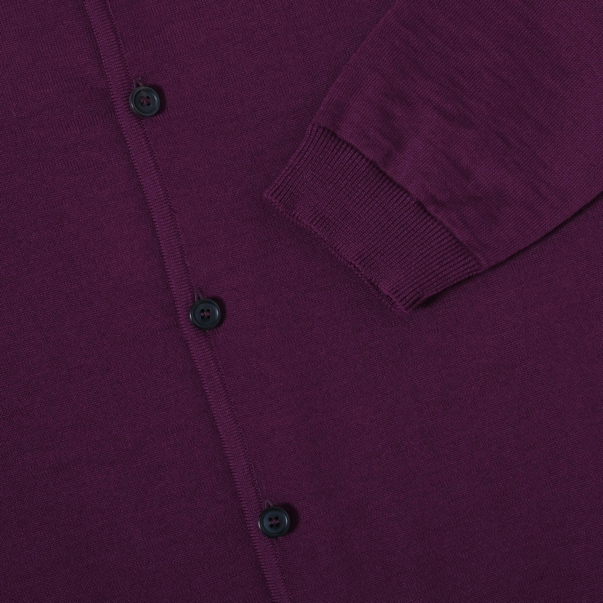 OMEN Strickjacke Pilz RL in Farbe grape