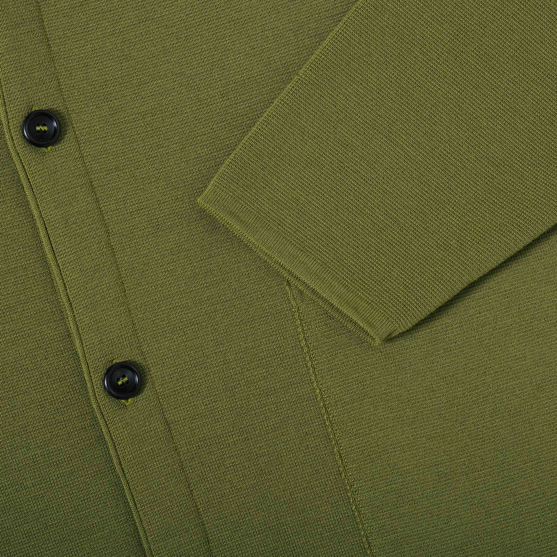 OMEN Strickjacke Tömmchen Kapuze PS in Farbe moss