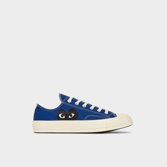 CdG  Chuck Taylor 70 Heart Low Top Blue in Farbe blue