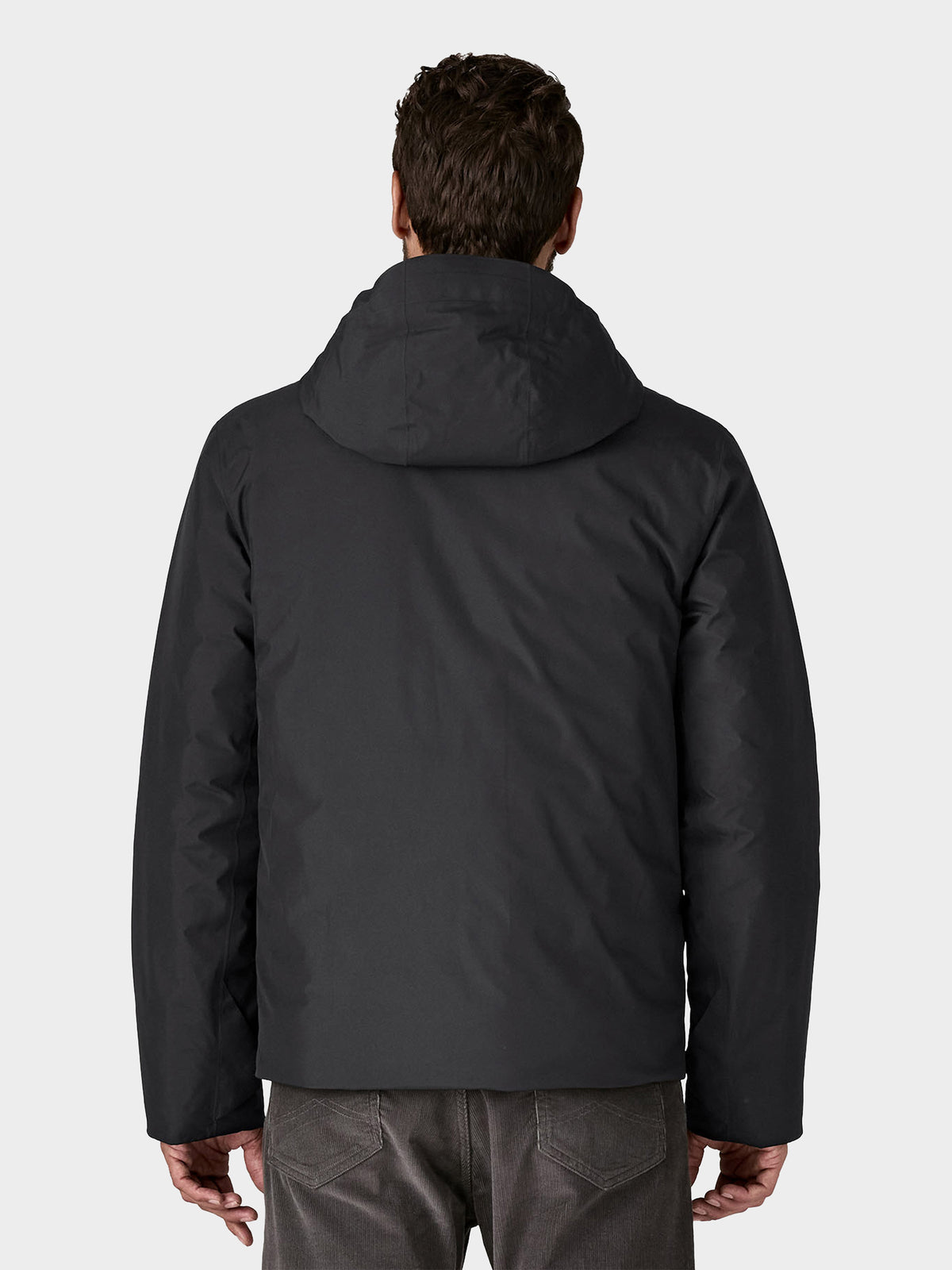 Patagonia M's Lightweight Stormshadow Jacket am model