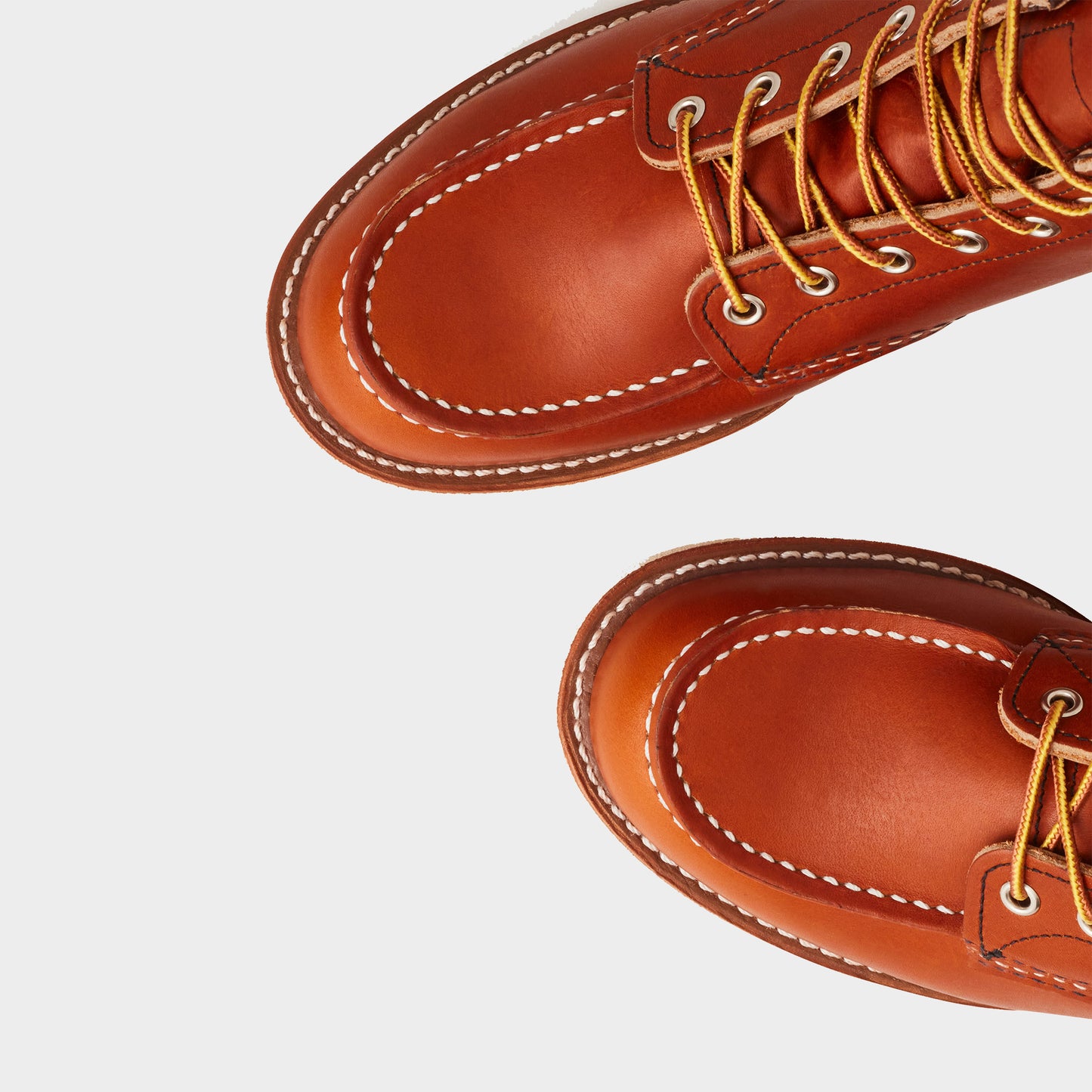 Red Wing Schuh in Farbe brown