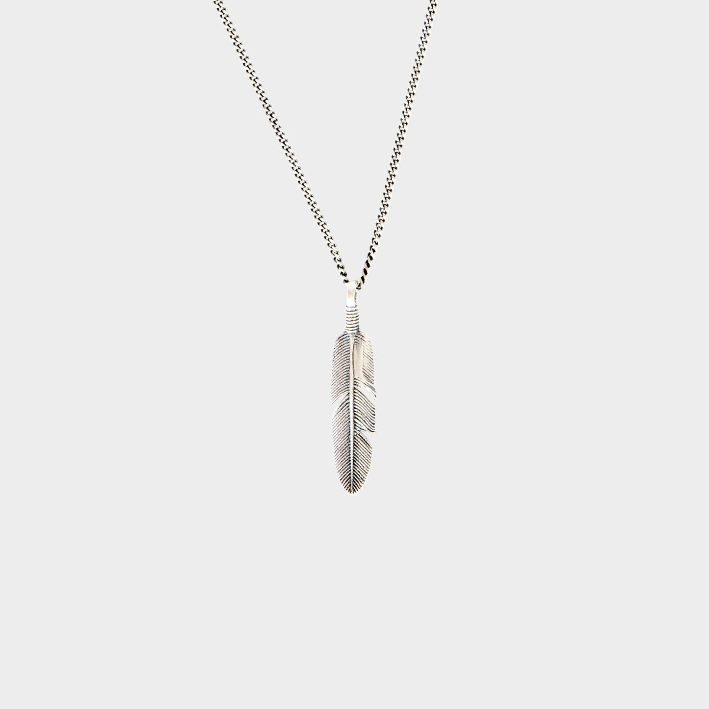 Serge Denimes Silver Ethereal Feather Necklace in Farbe silver