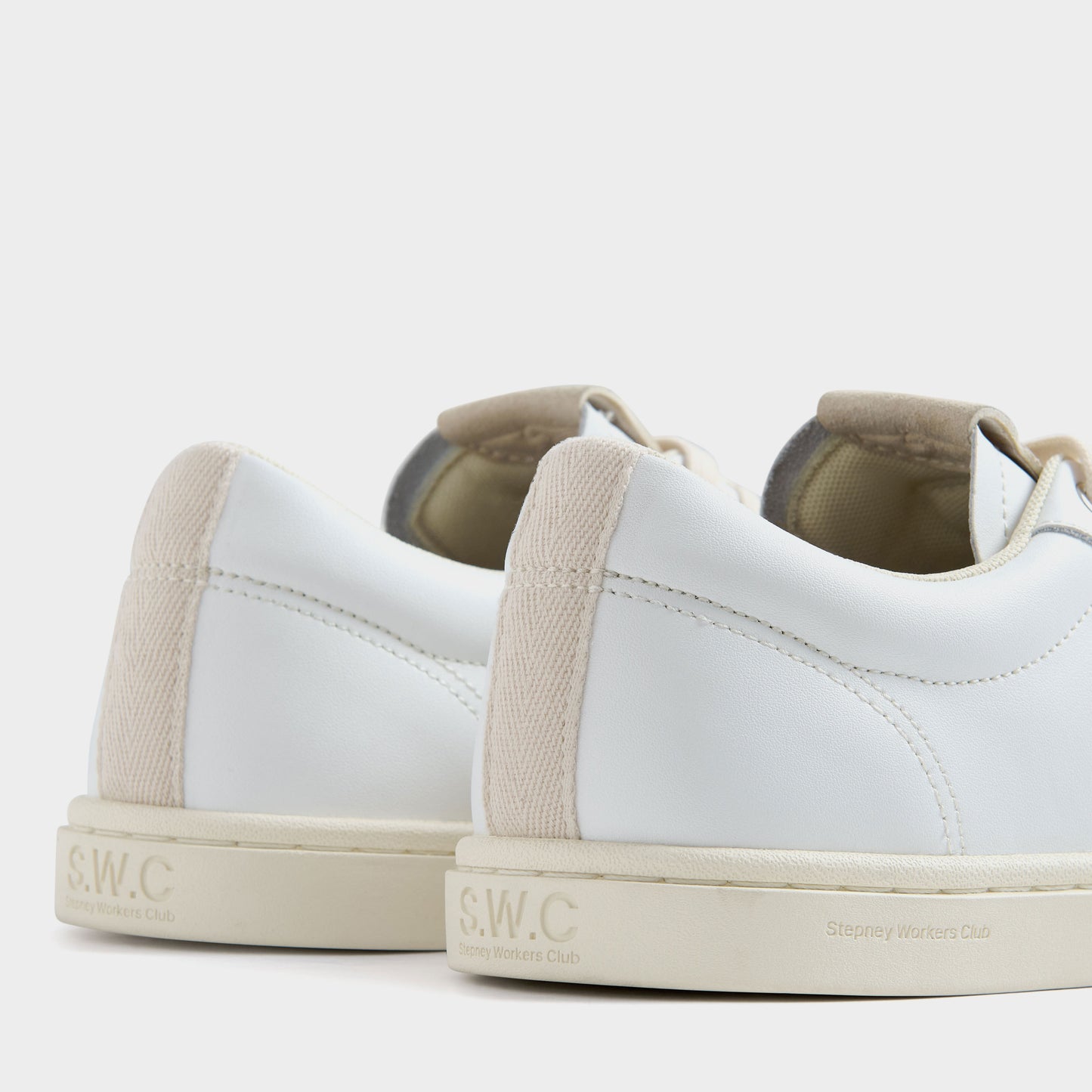 S.W.C Surma Leather in Farbe white