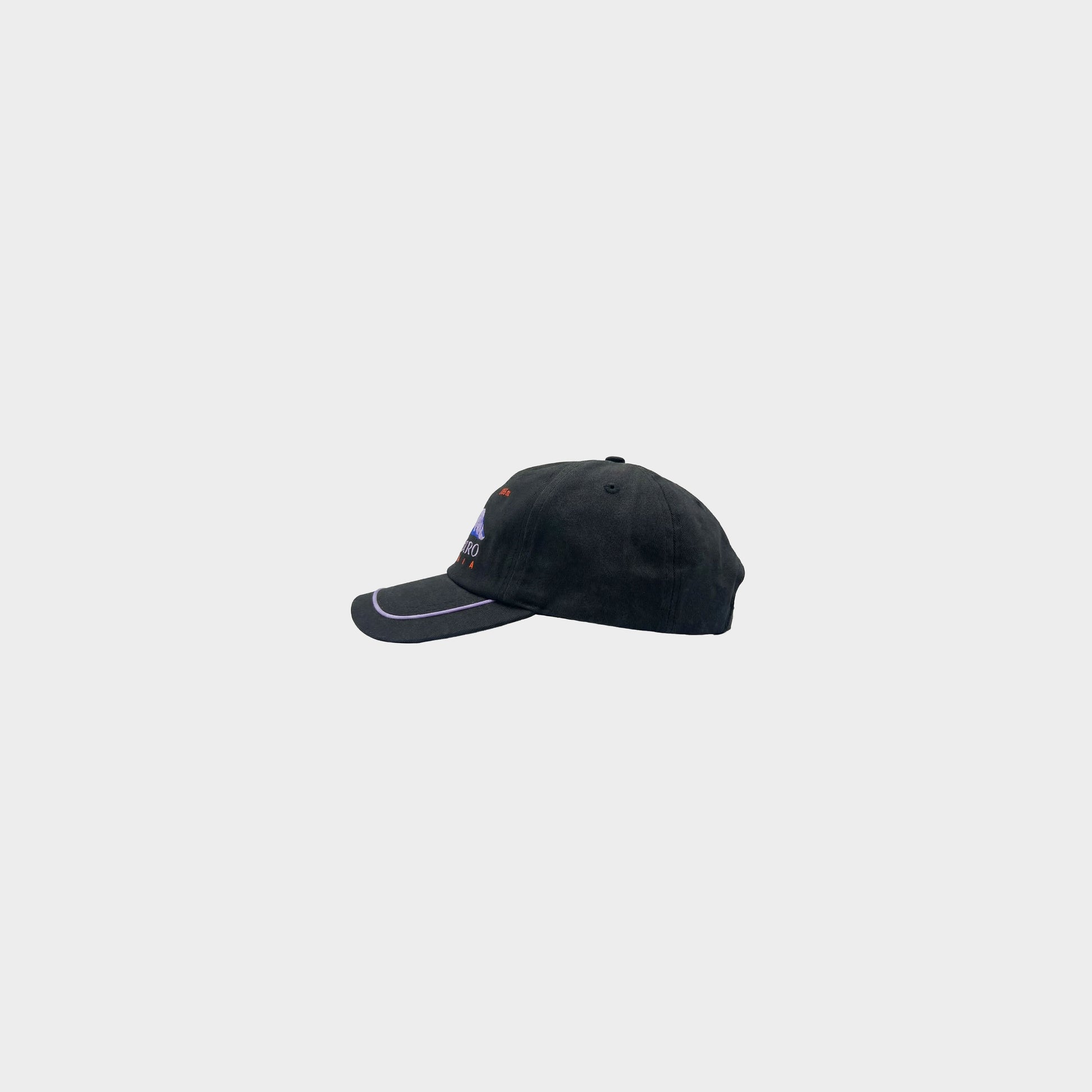 Visit Cap Kilimanjaro in Farbe black