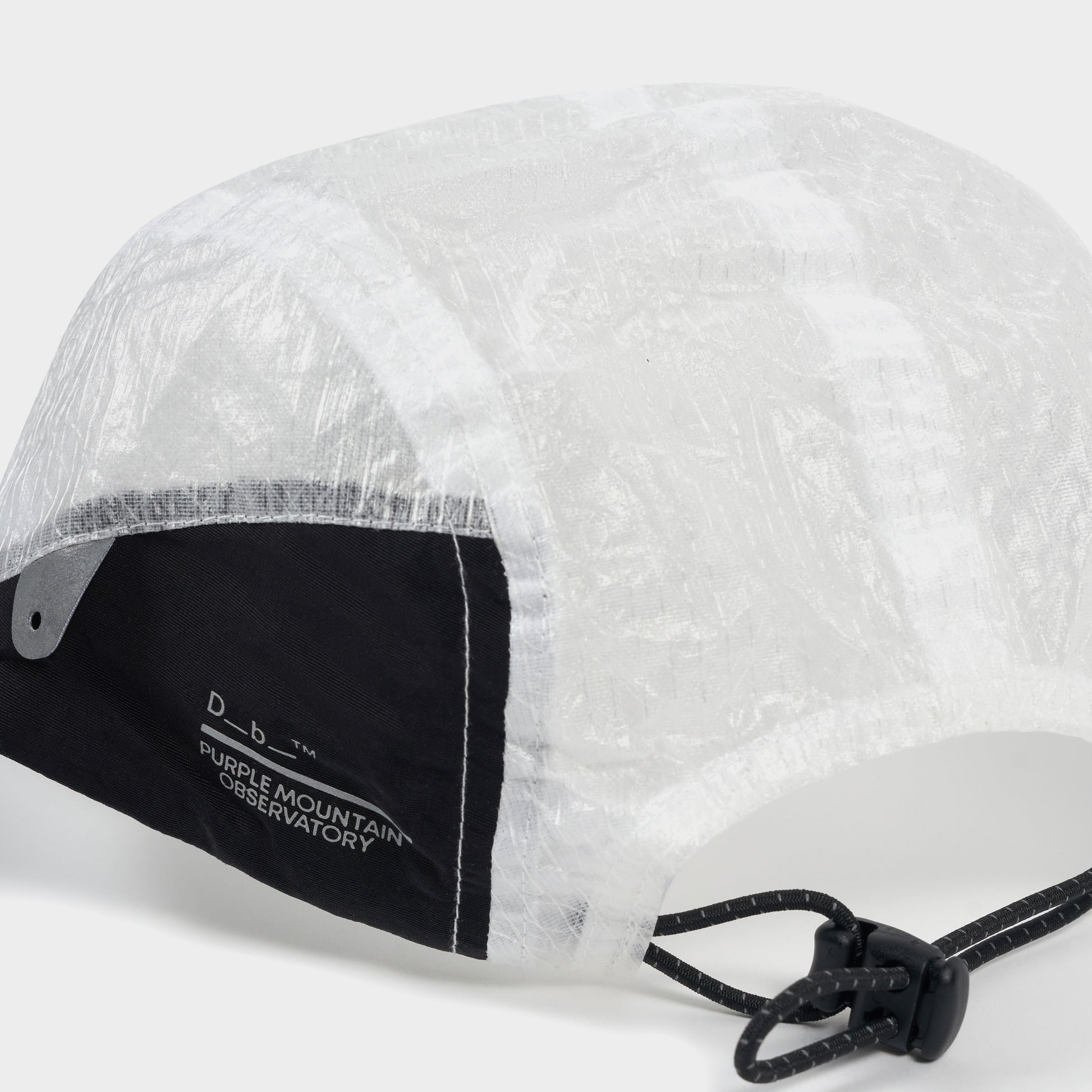 db Journey x PMO ALUULA Tech Cap in Farbe white_black